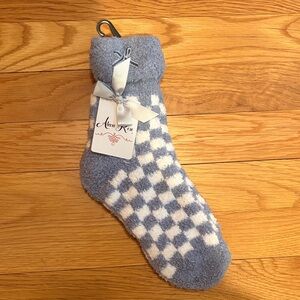 2/$7 if you bundle w/ another pair of butter socks. NWT blue and white socks